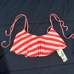 NWT Malibu bikini top size medium